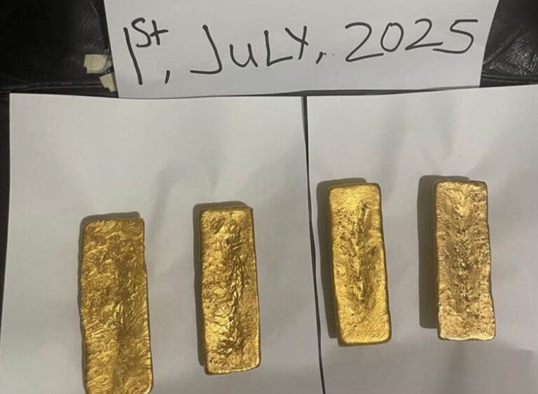 Authentic gold bar showcased by acheter de l'or en Afrique Consultancy for investment and mining projects